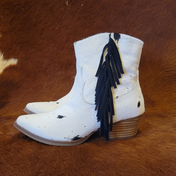 Western Cowhide Booties - Picture 1 of 4